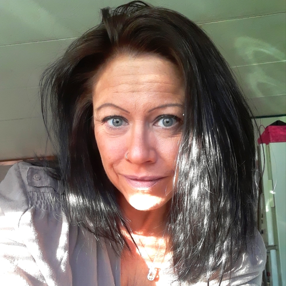 Meet your Posher, Lori